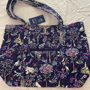 Vera Bradley NWT Harry Potter Forbidden Forest Tote bag